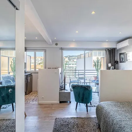 Magnificent With Terrace - Center Of Apartment Cannes